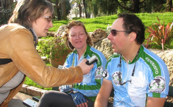 TOUR DU MONDE A VELO... MESSAGE DE ROSE ET DE CYRILLE