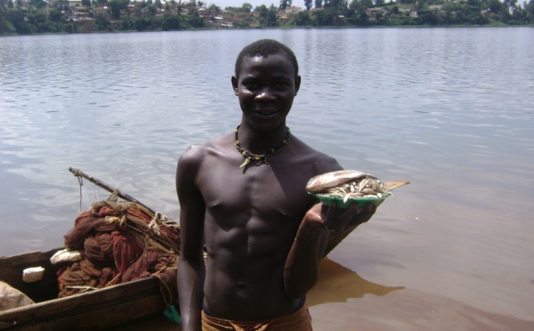 Courte fête du poisson et du pêcheur à Bukavu.