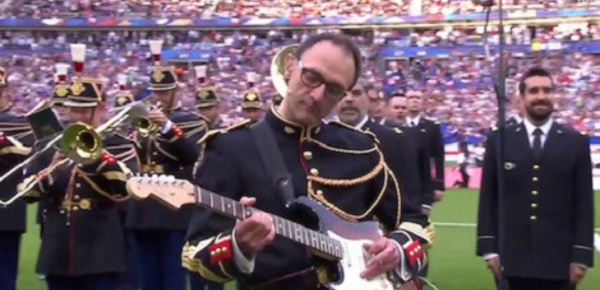 L’invitation de Noel Gallagher et du groupe U2