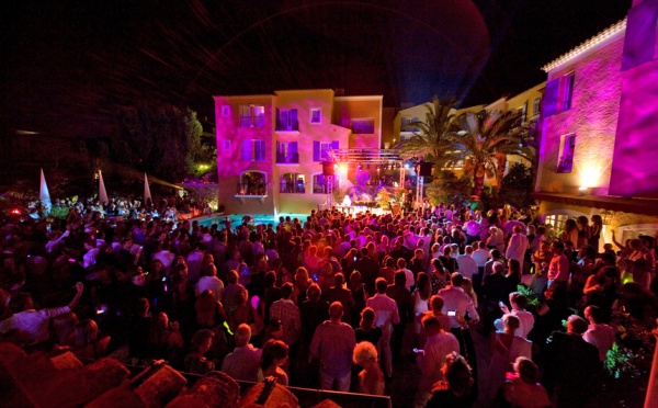 ST-TROPEZ - CONCERT DE LA GUEST STAR ROGER HODGSON AU BYBLOS