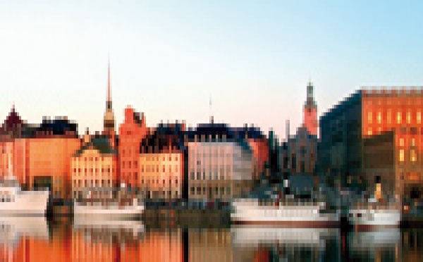 FREDRIK REINFELDT PARTICIPE A LA CEREMONIE DE LA CHUTE DU MUR DE BERLIN