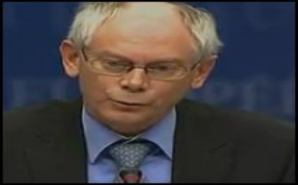 UNION EUROPEENNE: Le président fixe est le premier ministre belge, Herman Van Rompuy