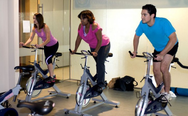 Les bienfaits du sport en salle chez les jeunes