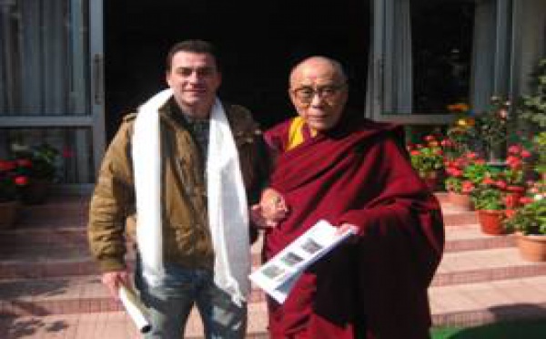 FOOT - Thierry Marcadé reçu par le Dalaï-lama