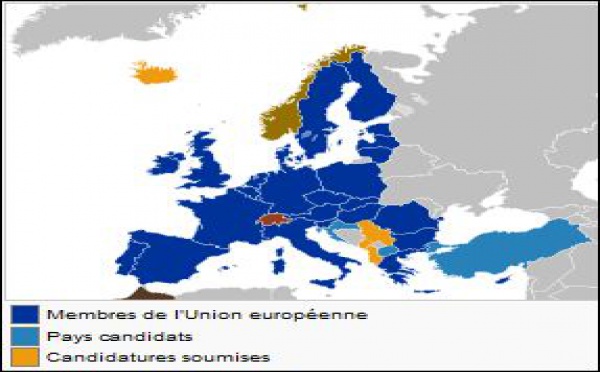 UE - Les pays candidats à l'adhésion doivent poursuivre les réformes