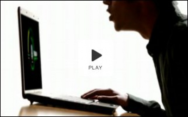 True Blow, une énergie renouvelable pour l'ordinateur et Screen Perfume, une odeur de paradis émanant de l'écran