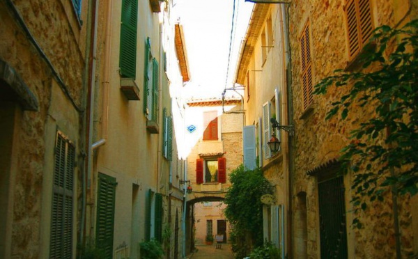 Les rallyes pédestres à la découverte du Vieil Antibes : Une idée de sortie ludique et instructive pour petits et grands !