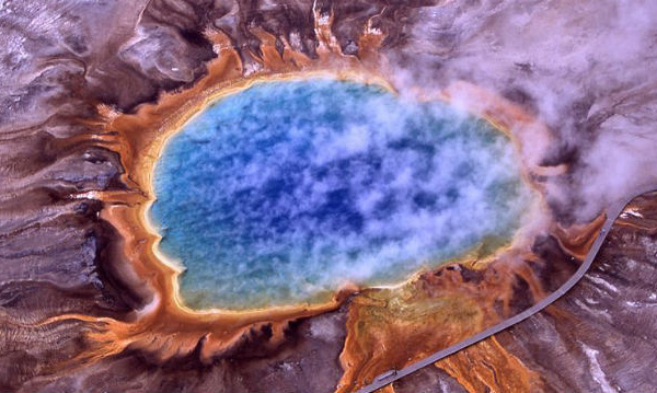 L'IMAGE DU JOUR: Geyser