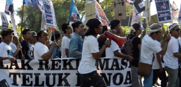 Les Balinais font abandonner un projet de complexe touristique géant