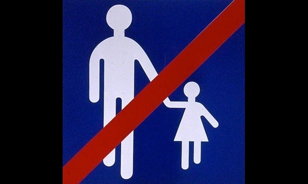 L'IMAGE DU JOUR: Panneau parent-enfant