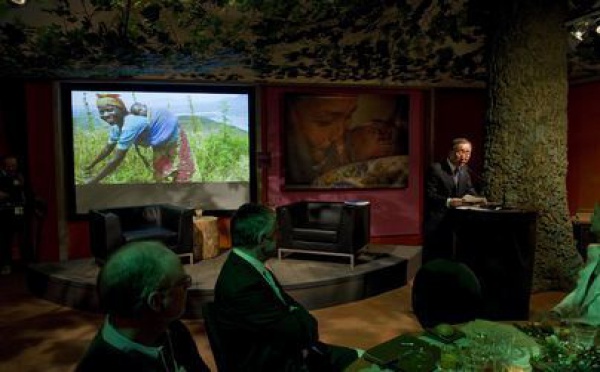 DAVOS: APPEL À UNE RÉVOLUTION POUR UN DÉVELOPPEMENT DURABLE