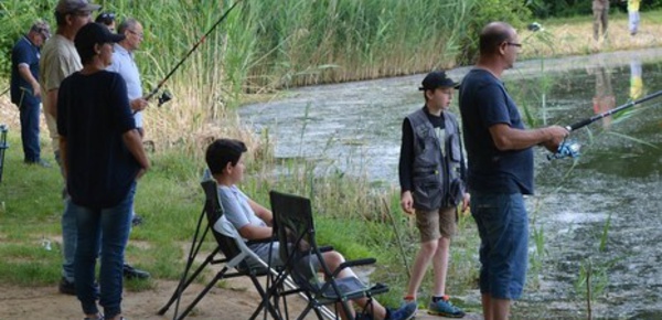 Saint-Bonnet-de-Chavagne: Réhabilitation de l'étang