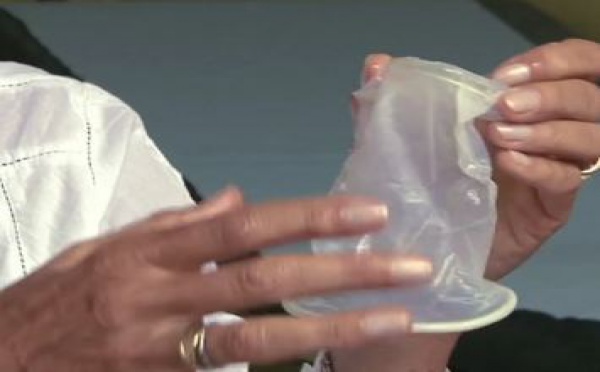 Sida: Favoriser le préservatif féminin 