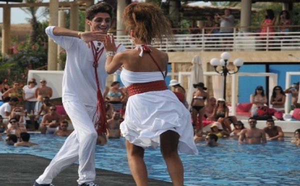 Miss é 2012: Le premier défilé de mode au Liban avec la danse Zumba