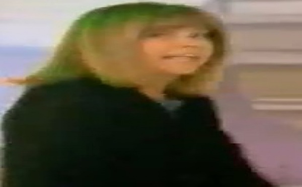 Chanson à la Une - Comme Tintin, par Chantal Goya