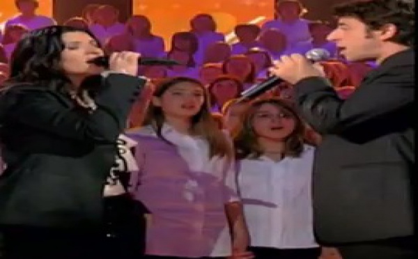 Chanson à la Une - Qui a le droit, par Laura Pausini et Patrick Bruel