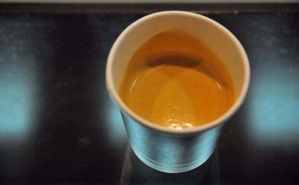L’IMAGE DU JOUR – Une tasse de café