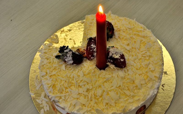 L’IMAGE DU JOUR – Bougie sur le gâteau