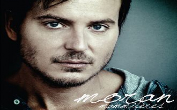 Moran chante d'impressionnants proverbes