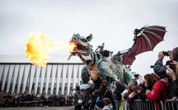 Le Dragon de Calais, majestueux et féérique