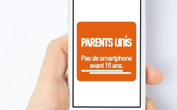Smartphones : interdits aux moins de 15 ans?