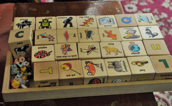 L’IMAGE DU JOUR – Des cubes et des lettres