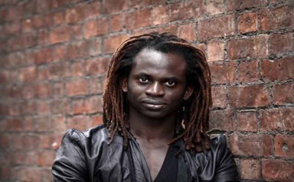 Kesiena, un chanteur du monde à la voix soul