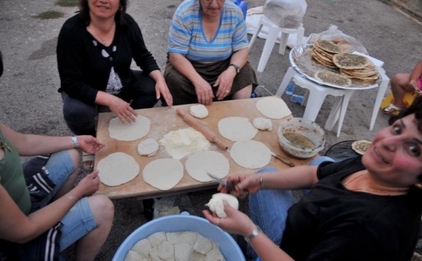 L’IMAGE DU JOUR – Préparations du dîner