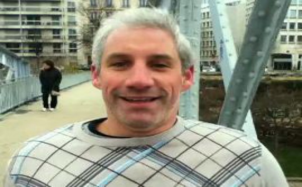 La sélection d'Eva: Les pieds sur terre