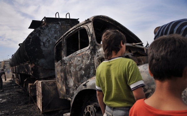 L’IMAGE DU JOUR – Camion brûlé