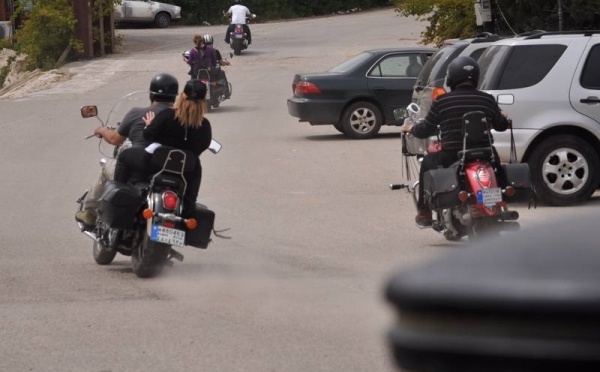 L’IMAGE DU JOUR – Promenade sur motos