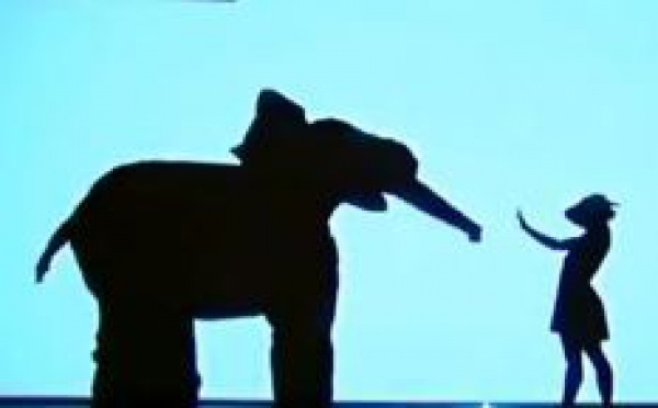 Actu à la une - Pilobolus ou la danse en ombre chinoise