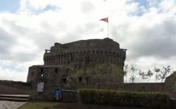 AUDIOGUIDE: A la découverte de Dinan - 1