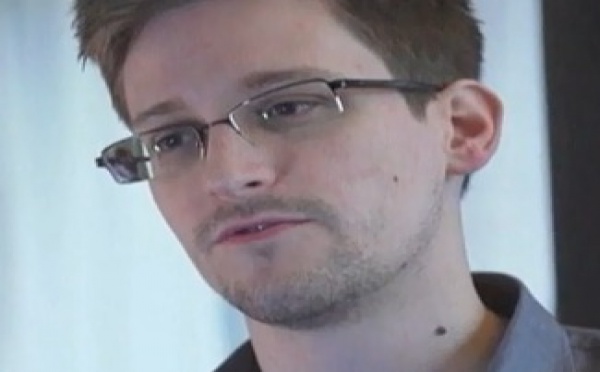 États-Unis: La traque d'Edward Snowden
