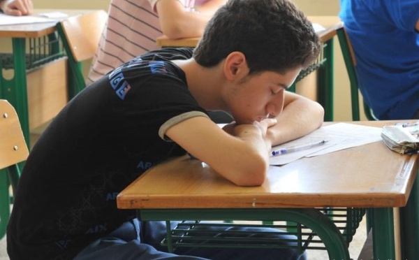 L’IMAGE DU JOUR – Dormir pendant l’examen