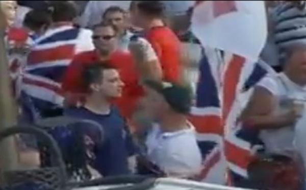 Actu à la une - Trois nuits de violences à la traditionnelle marche des Orangistes à Belfast