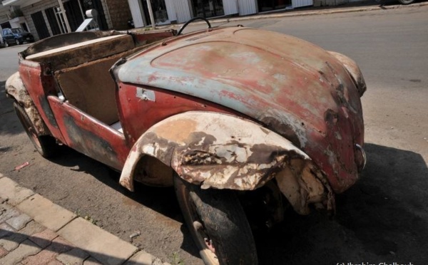 L’IMAGE DU JOUR – Carcasse ou voiture?