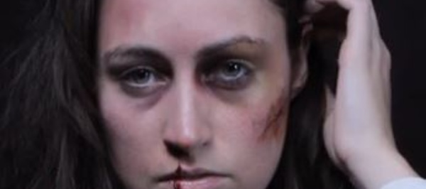 Je te bats parce que je t’aime trop!