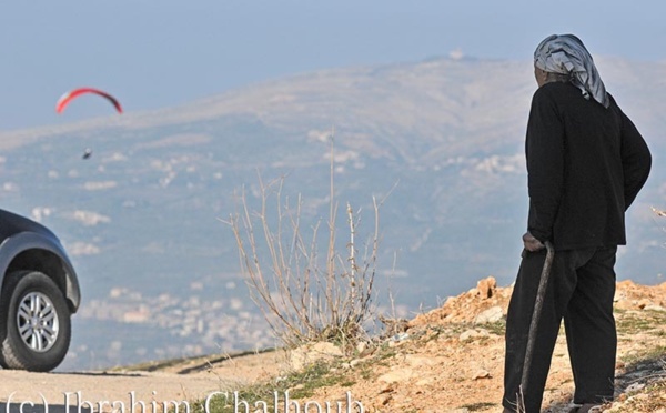 IMAGE DU JOUR – Entre canne et parapente