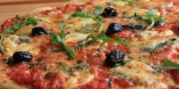 RECETTES EN VIDÉO - Pizza maison facile