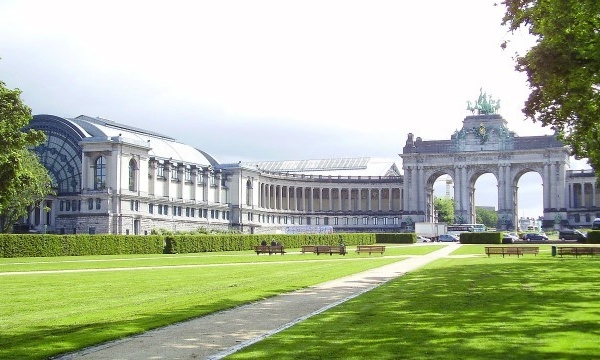 IMAGE DU JOUR: Les aventures de Léon Camay - 38