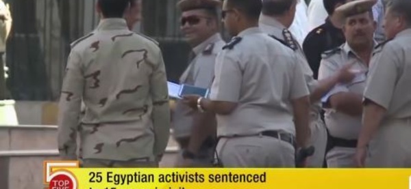 Égypte: Le nouveau président resserre l'étau sur les droits humains