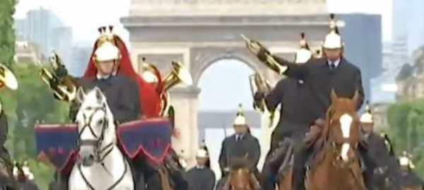 14 juillet 2014, suivez le défilé en direct!