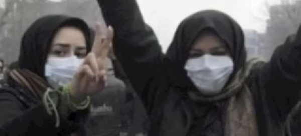 Iran: Un jeune condamné risque d’être pendu