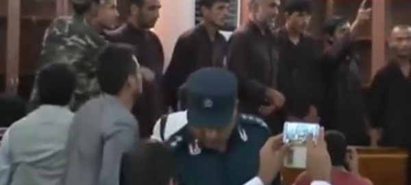 Afghanistan: Exécution de cinq hommes