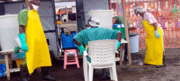 Le virus Ebola ou la viralité médiatique