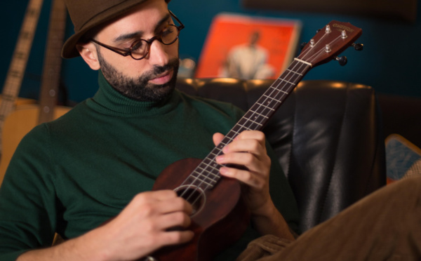 Soel réenchante la vie parisienne avec Chansonpolitain