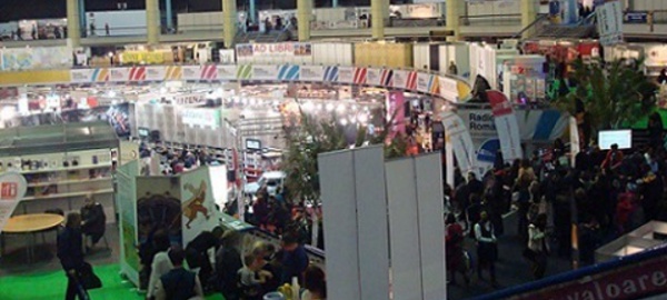 Un univers infini de personnages à Bucarest