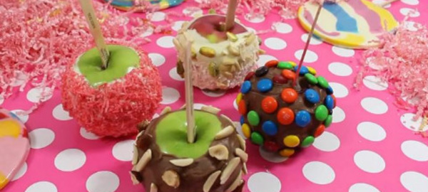 RECETTES EN VIDÉO - Pommes d'amour