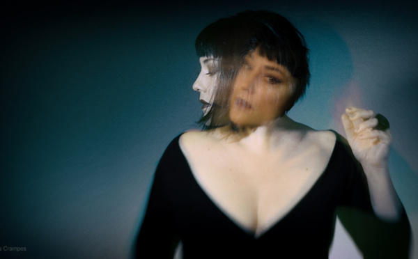 Armelle Yons annonce la sortie de son album Mon Secret